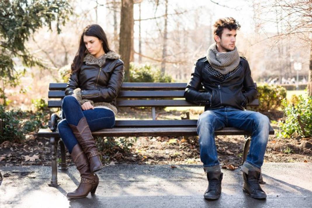 Bu kelimeler kalbimizi karartıyor! Mutlu olmak istiyorsan bunları sakın söyleme! 1